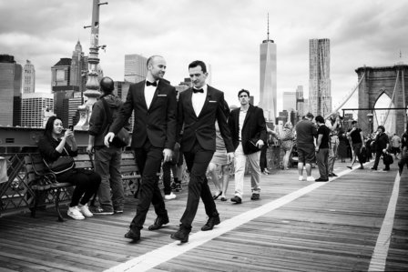 Friso Kooijman - Tuxedoes on the Brooklyn bridge