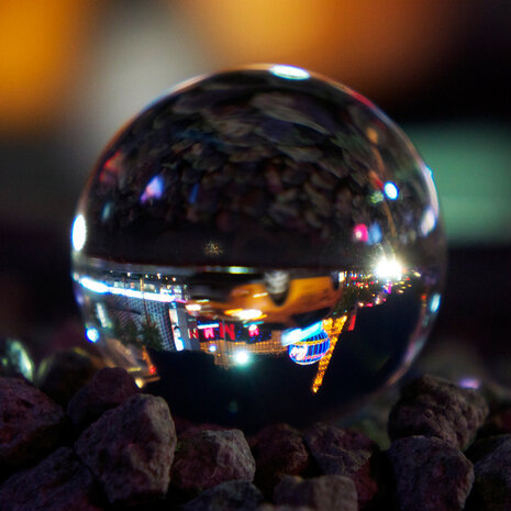 Peter van de Wijngaart - Lost a marble in Las Vegas